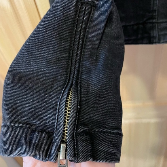 T7. Black Tape Moto Jacket. Large - Picture 2 of 8